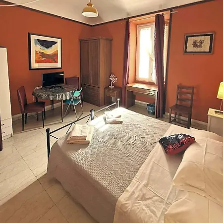 Oda ve Kahvaltı Casa Totti Roma